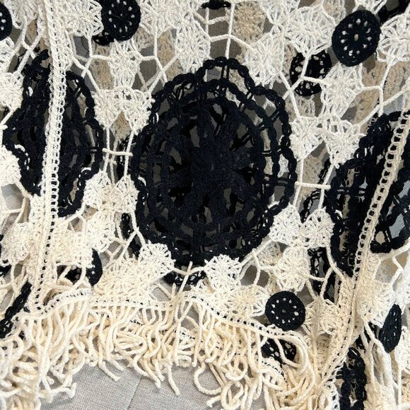 Black Casual Women's Asymmetrical Knit Pullover Shawl - Picture 4 of 6